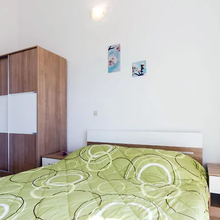 Valentina - Nov109 By Interhome Apartment *